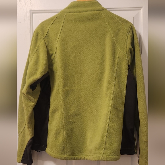 Green Fleece Jacket - Picture 3 of 3